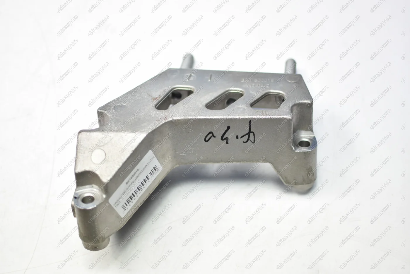 Кронштейн опоры двигателя Zotye T600