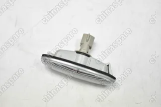 Повторитель поворота Mazda 323 (95-)