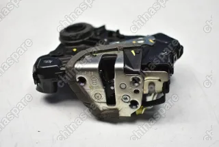 Замок двери передней левой JAC S5