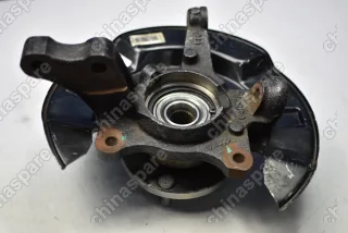 Кулак поворотный правый Geely Emgrand EC7 (со ступицей и подшипником)