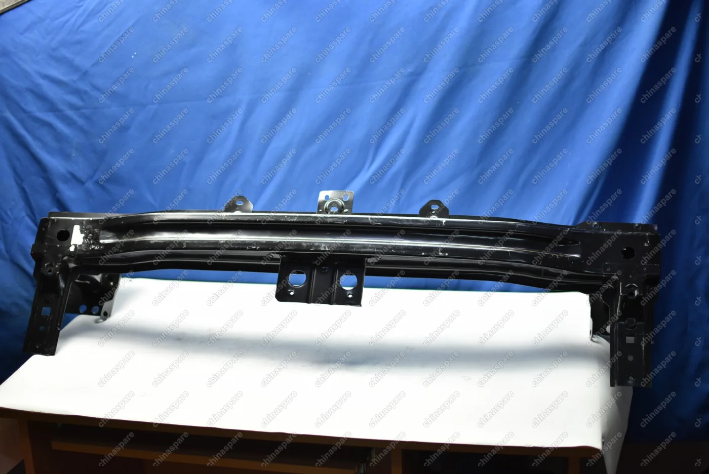 Усилитель бампера передний Geely Atlas 2016- NL-3