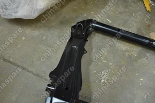 Подрамник передний Haval F7