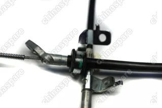 Трос стояночного тормоза правый Chery TIggo