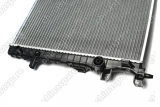 Радиатор охлаждения двигателя Geely Coolray