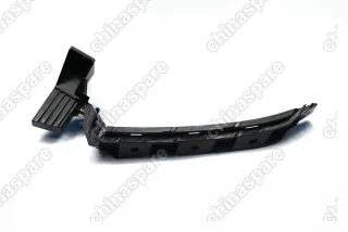 Кронштейн бампера переднего левый (под фарой) Chery Tiggo 7Pro