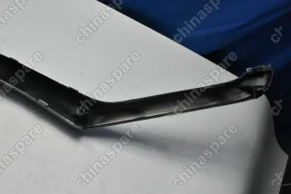 Молдинг бампера переднего правый Geely Atlas