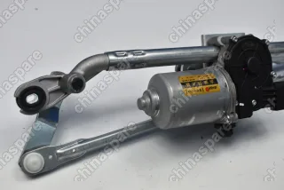 Трапеция стеклоочистителя в сборе с мотором Haval F7