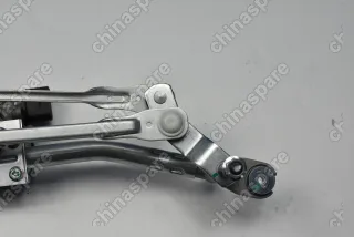 Трапеция стеклоочистителя в сборе с мотором Haval F7