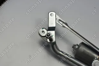 Трапеция стеклоочистителя в сборе с мотором Haval F7