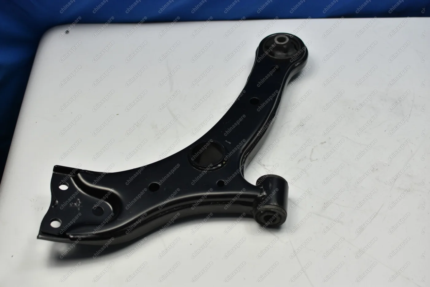 Рычаг передний левый Qin PLUS DM-i