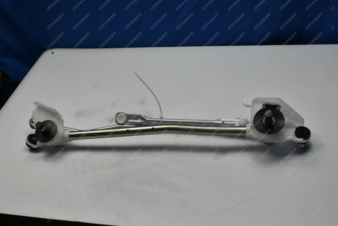 Трапеция стеклоочистителей Nissan Micra K12 (без мотора)