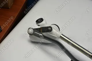 Трапеция стеклоочистителей Nissan Micra K12 (без мотора)