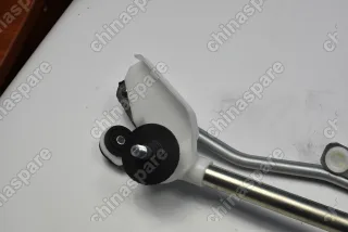 Трапеция стеклоочистителей Nissan Micra K12 (без мотора)