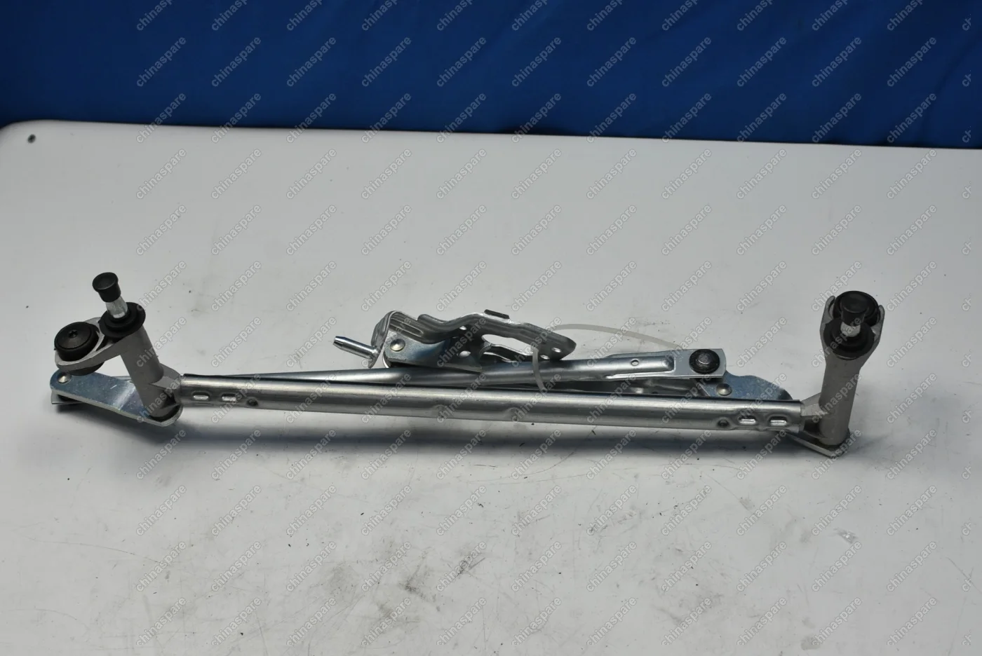 Трапеция стеклоочистителей (без мотора) Skoda Rapid / Volkswagen Polo