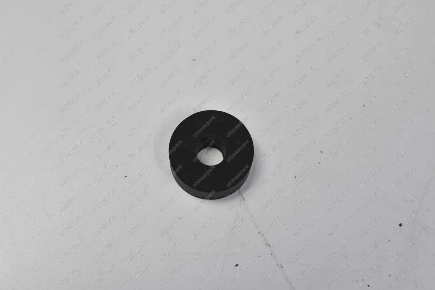 Втулка амортизатора Toyota