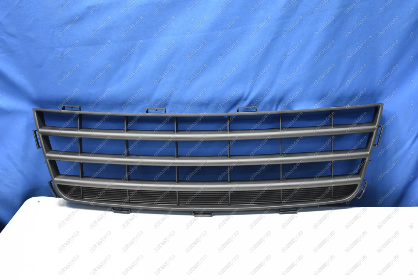 Решетка бампера переднего центральная Great Wall Hover H3 (уценка)