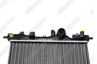 Радиатор охлаждения двигателя SAT 1,4/1,6 АКПП Chevrolet Cruze