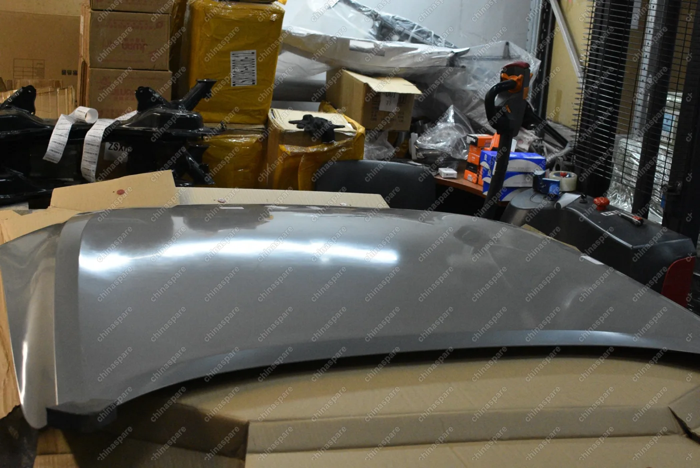 Капот Haval F7 (уценка)