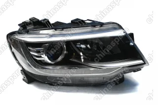 Фара головного света правая Changan CS35 Plus