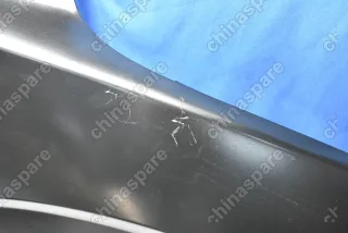 Крыло переднее правое Geely Coolray (уценка)