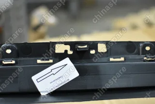 Бампер передний (нижняя часть) Geely Atlas (уценка)