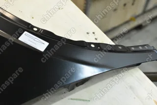 Крыло переднее правое Geely Coolray (уценка)