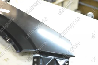 Крыло переднее правое Geely Coolray (уценка)