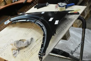 Крыло переднее левое Geely Coolray (уценка)