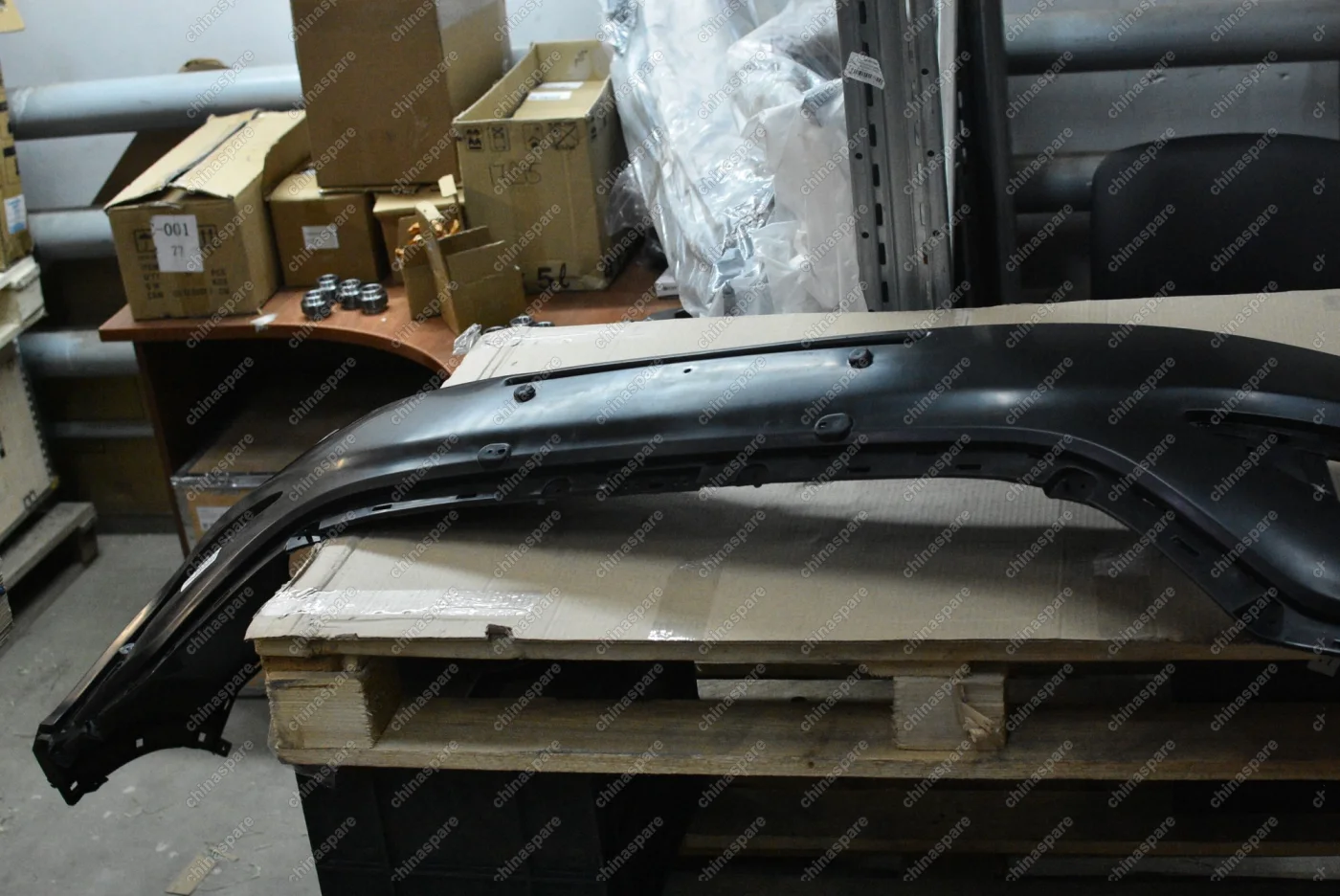 Бампер передний (верхняя часть) Geely Atlas (уценка)