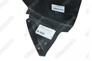 Подкрылок передний правый Geely Atlas