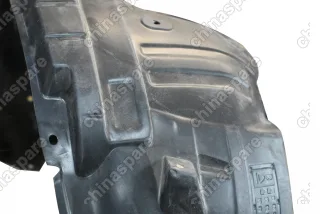 Подкрылок передний правый Geely Atlas