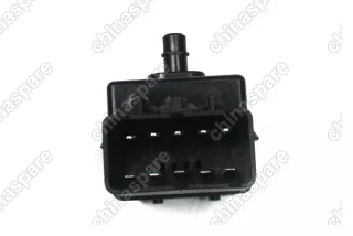 Блок регулировки правого сиденья Nissan