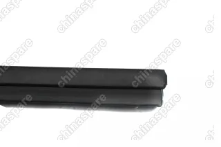 Молдинг стекла лобового левый Lifan X60 (уценка)