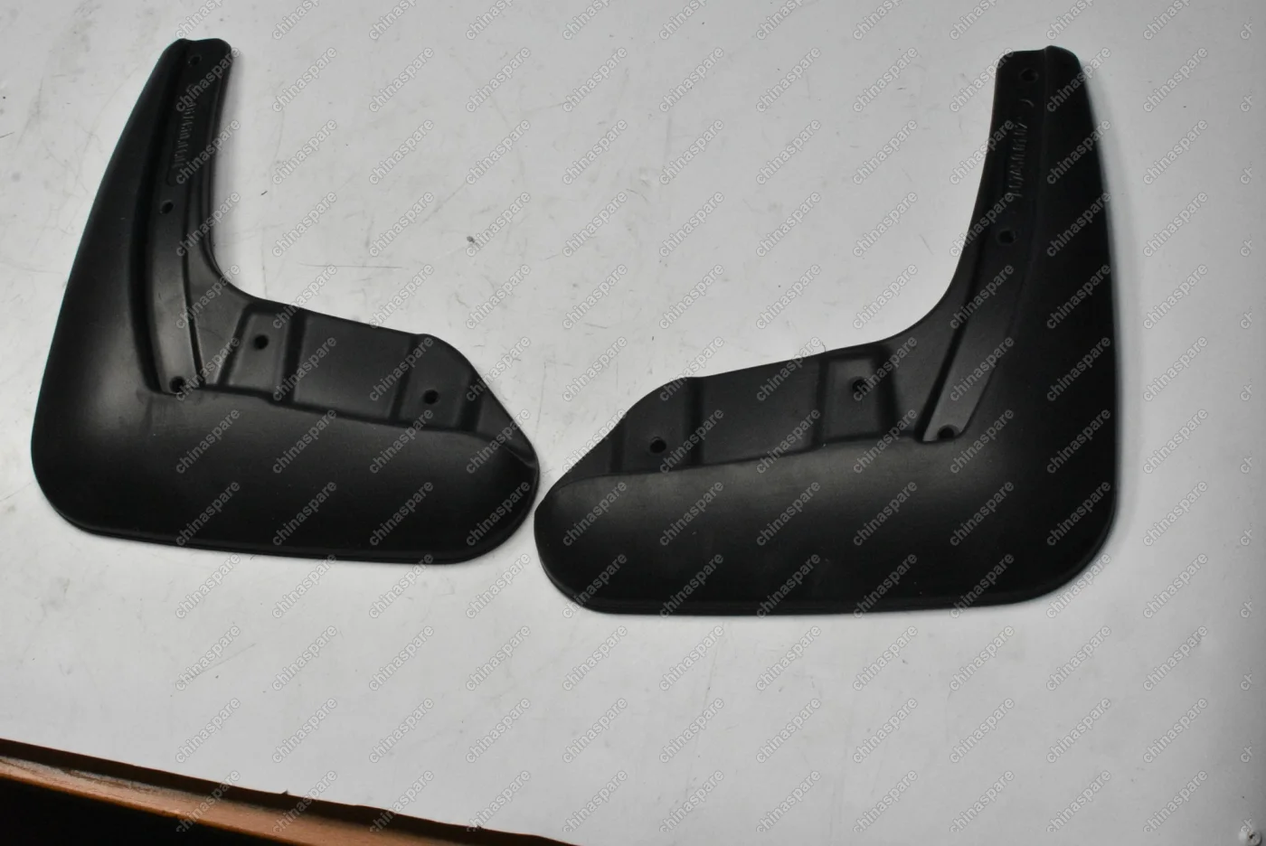 Брызговики передние Geely Monjaro I 2022 - (optimum)