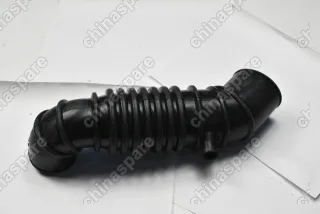 Патрубок воздушный Mitsubishi Pajero 91- V44 4D56