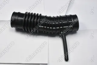 Патрубок воздушный Datsun TD27 QD32