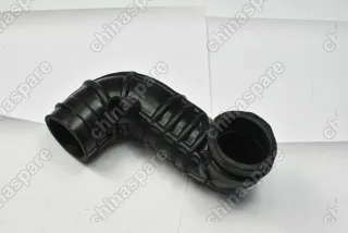 Патрубок воздушный Toyota Platz, Vitz, Ist, xB, Funcargo 1NZFE