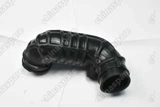 Патрубок воздушный Toyota Platz, Vitz, Ist, xB, Funcargo 1NZFE