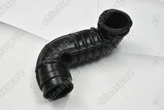 Патрубок воздушный Toyota Platz, Vitz, Ist, xB, Funcargo 1NZFE