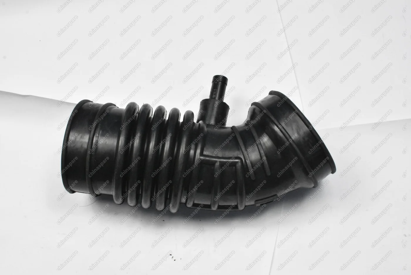 Патрубок воздушный Nissan X-Trail, NT30, T30 QR20DE, QR25DE, YD22ETI