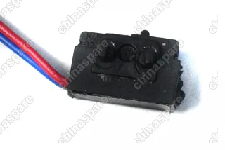 Микропереключатель замка дверей правый VAG