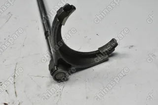 Вилка КПП 4/4 включения 5ой передачи с штоком Great Wall Hover, H3, H5, Wingle (дизель) (уценка)