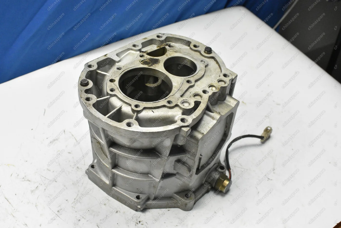 Картер КПП 4/2 передний Great Wall Safe ПИКАП (уценка)