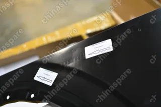 Крыло переднее правое Geely Coolray (уценка)