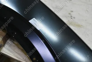 Крыло переднее правое Geely Coolray (уценка)