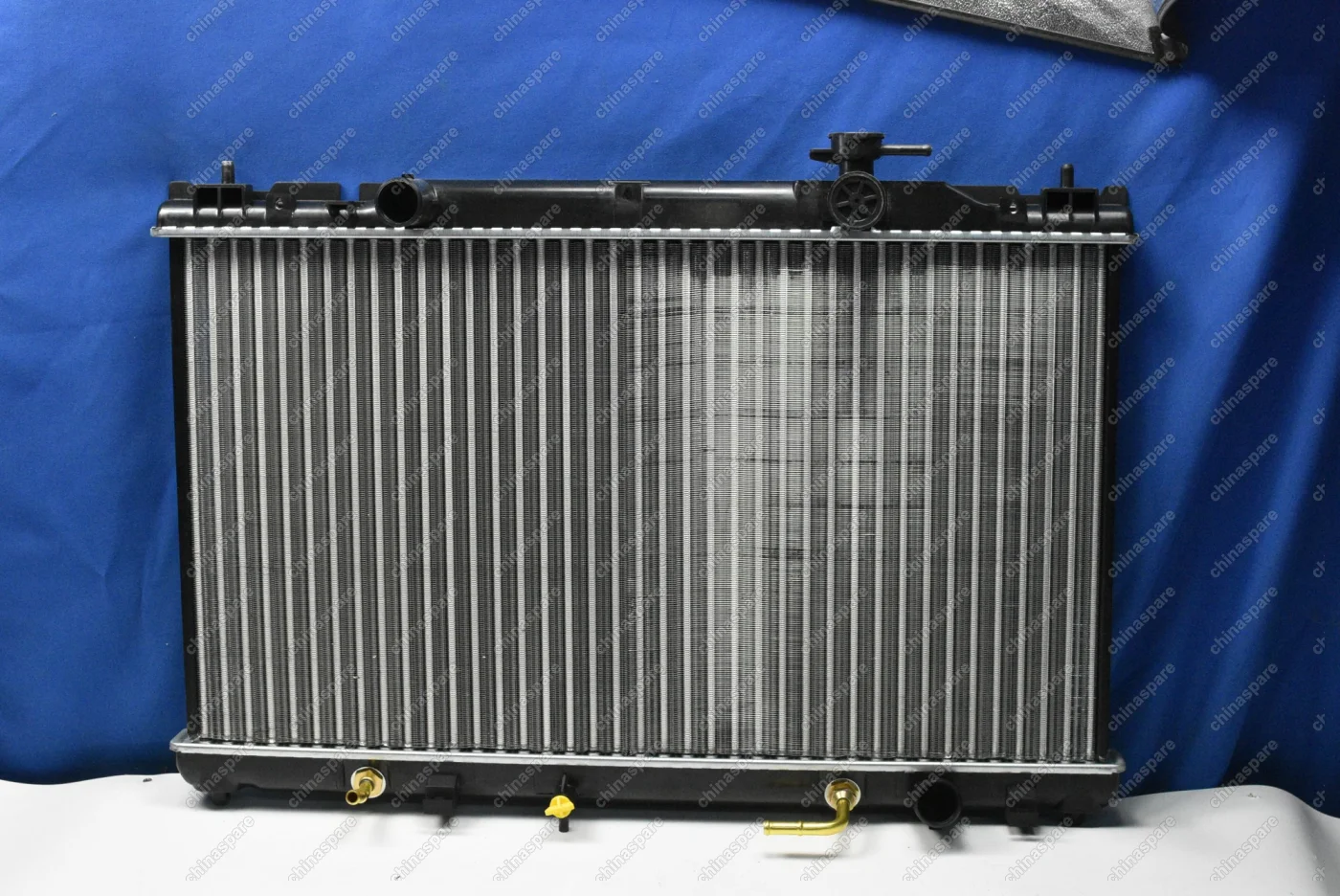 Радиатор SAT Toyota Camry / Solara 2,0-2,4 01-06