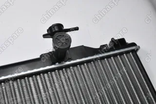 Радиатор SAT Toyota Camry / Solara 2,0-2,4 01-06