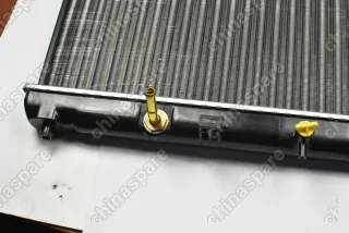 Радиатор SAT Toyota Camry / Solara 2,0-2,4 01-06