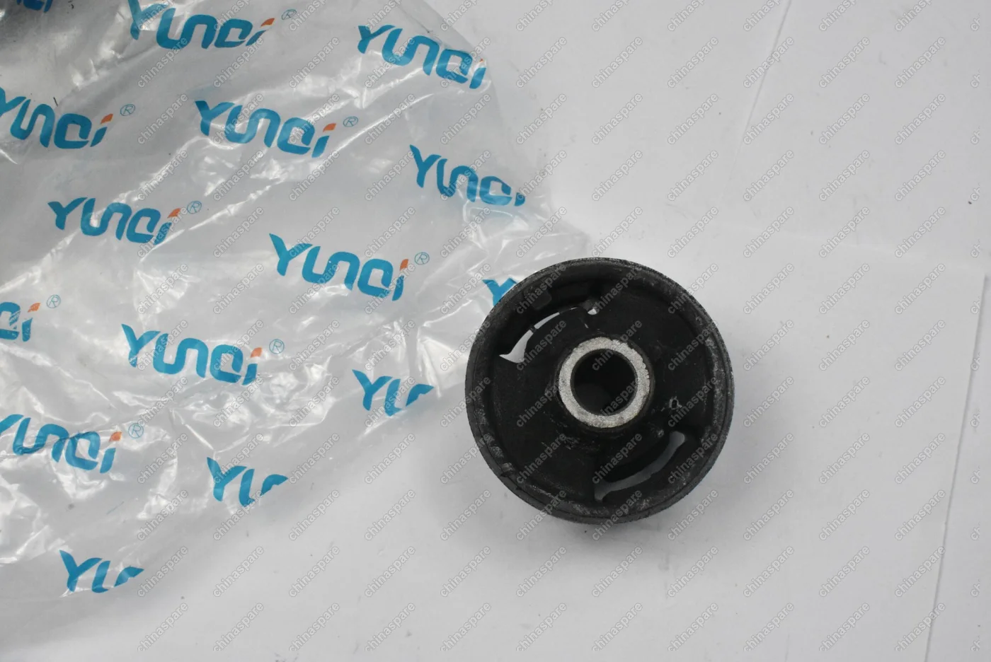 Втулка резинометаллическая переднего рычага задняя YNK (Большая) Geely Emgrand X7