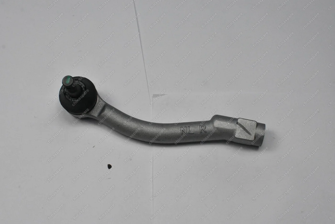 Наконечник рулевой правый ЭУР Geely Atlas